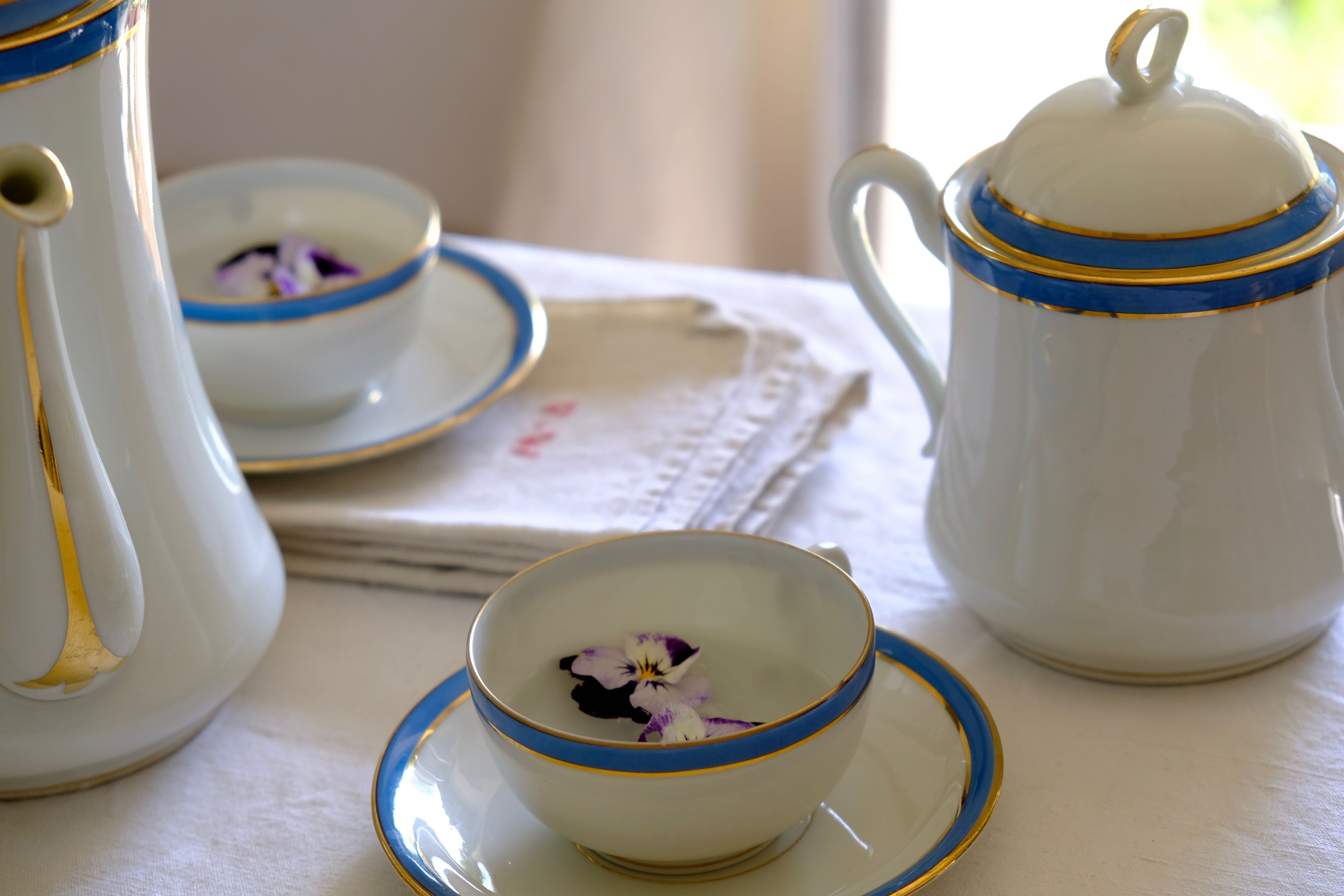 Limoges manufacture BRP fine porcelain tea service circa 1925/30