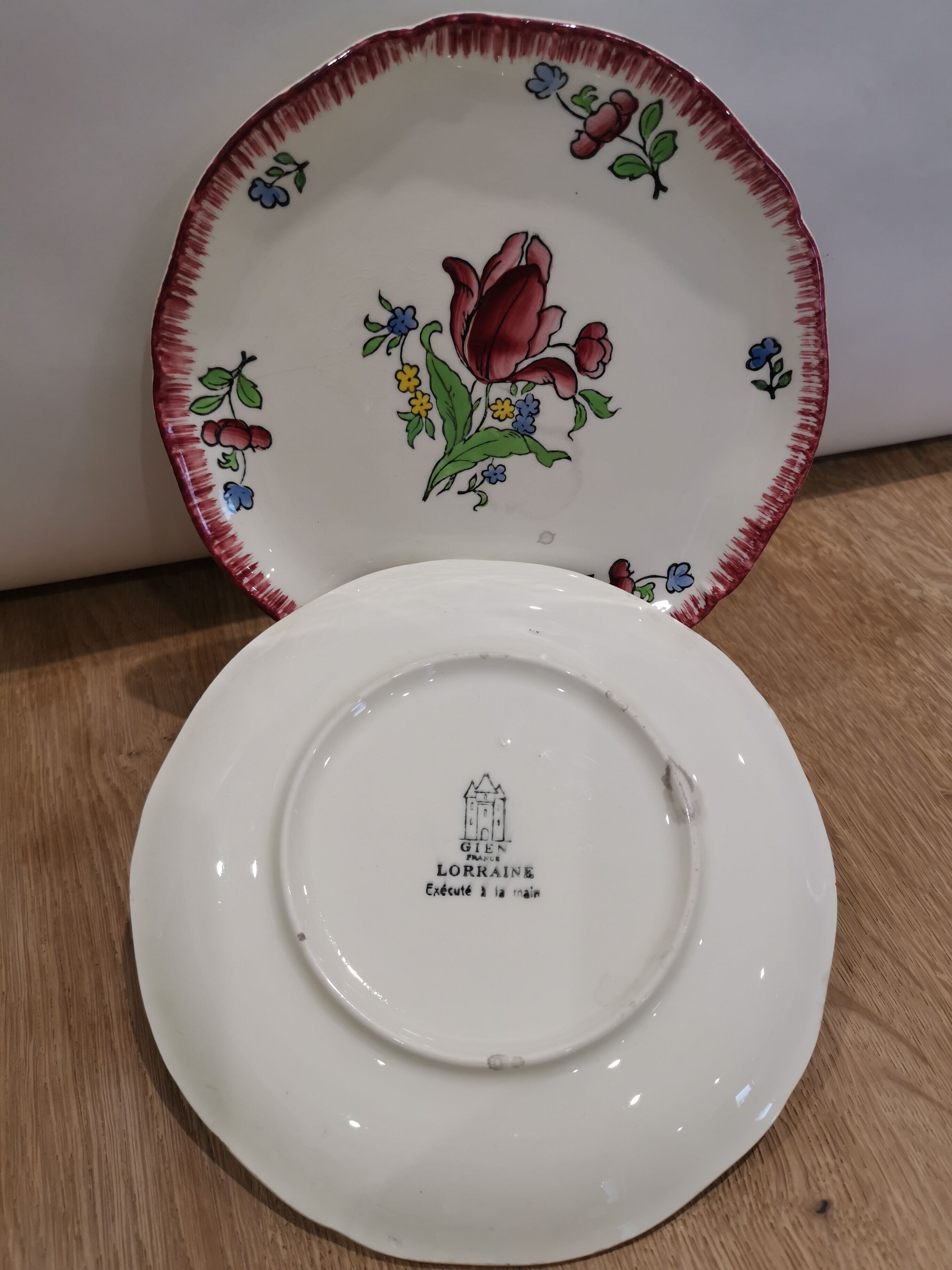 2 old flat plates in GIEN earthenware model "Lorraine"