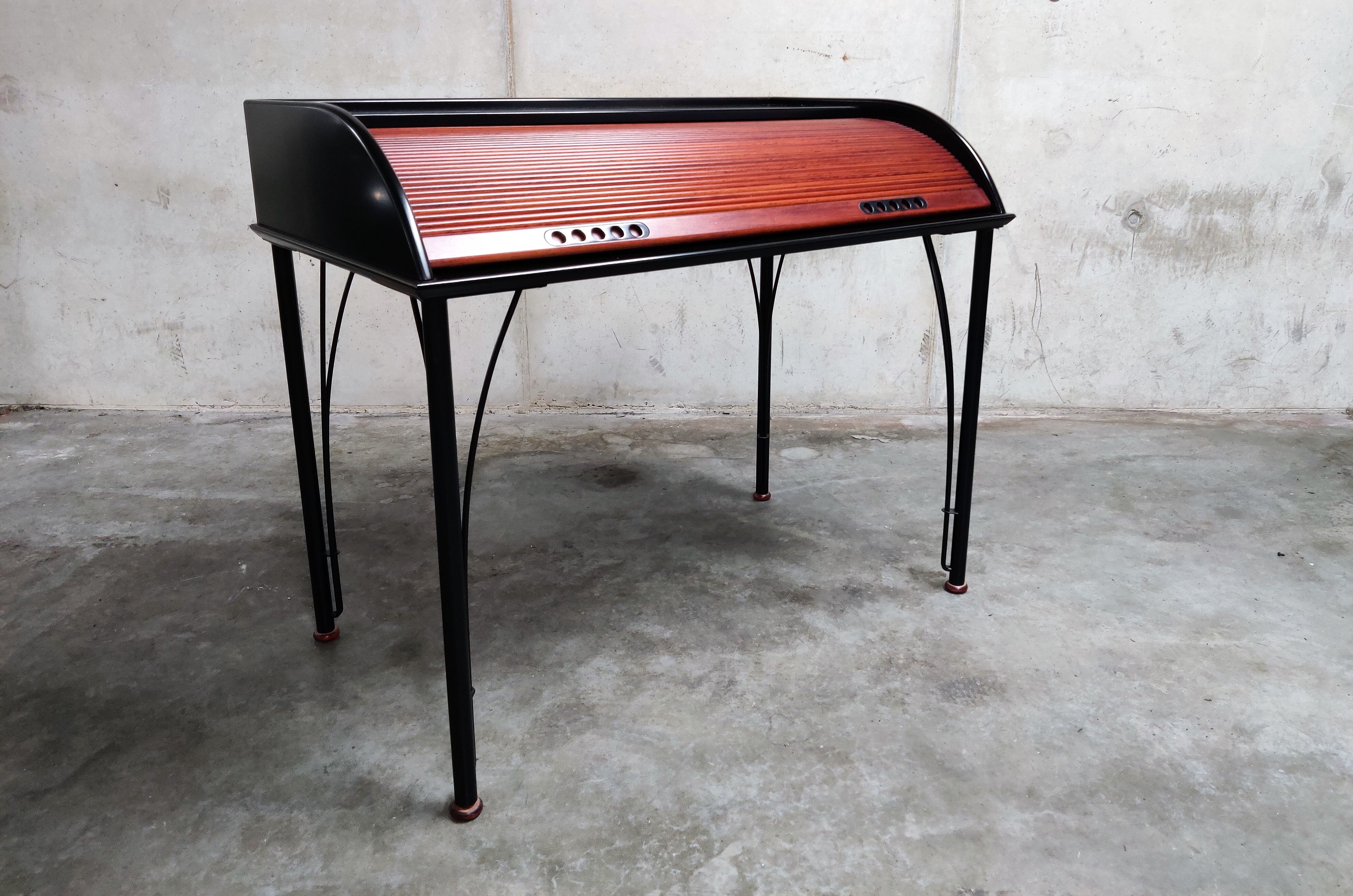 Secrétaire et chaise de Ligne Roset 1988