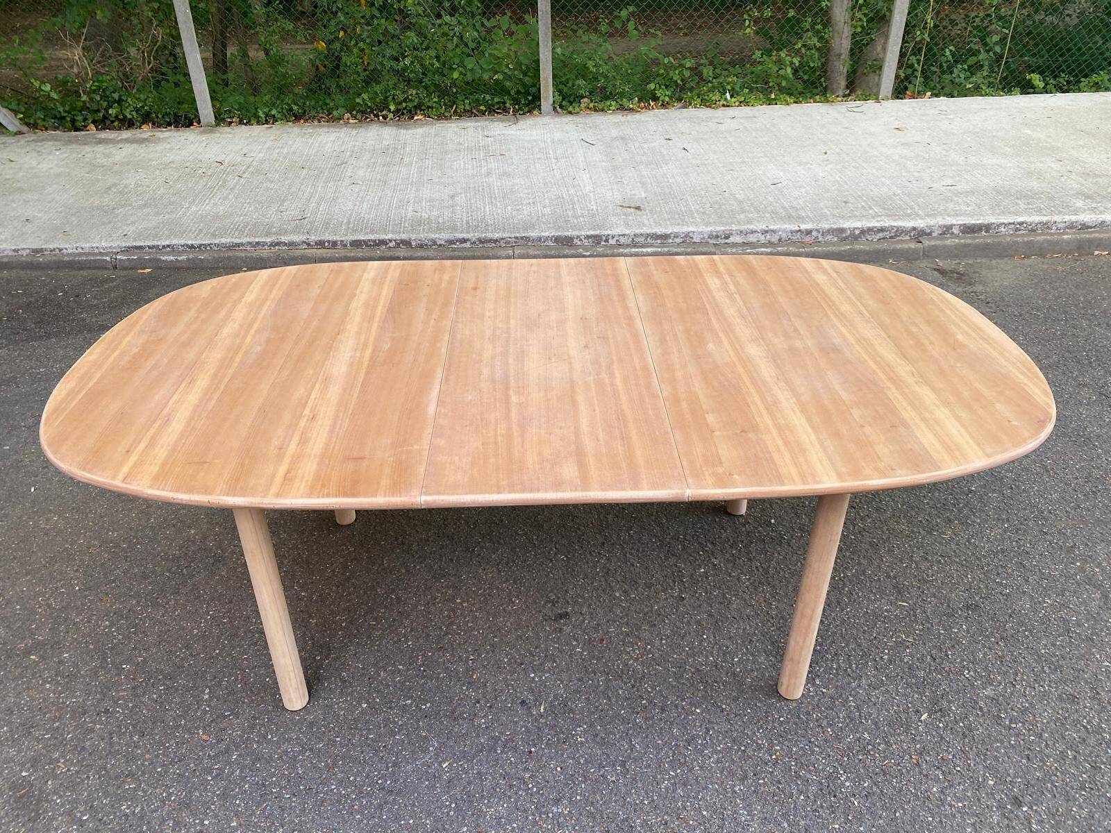 Renovated Scandinavian dining table in raw teak - Made in Denmark