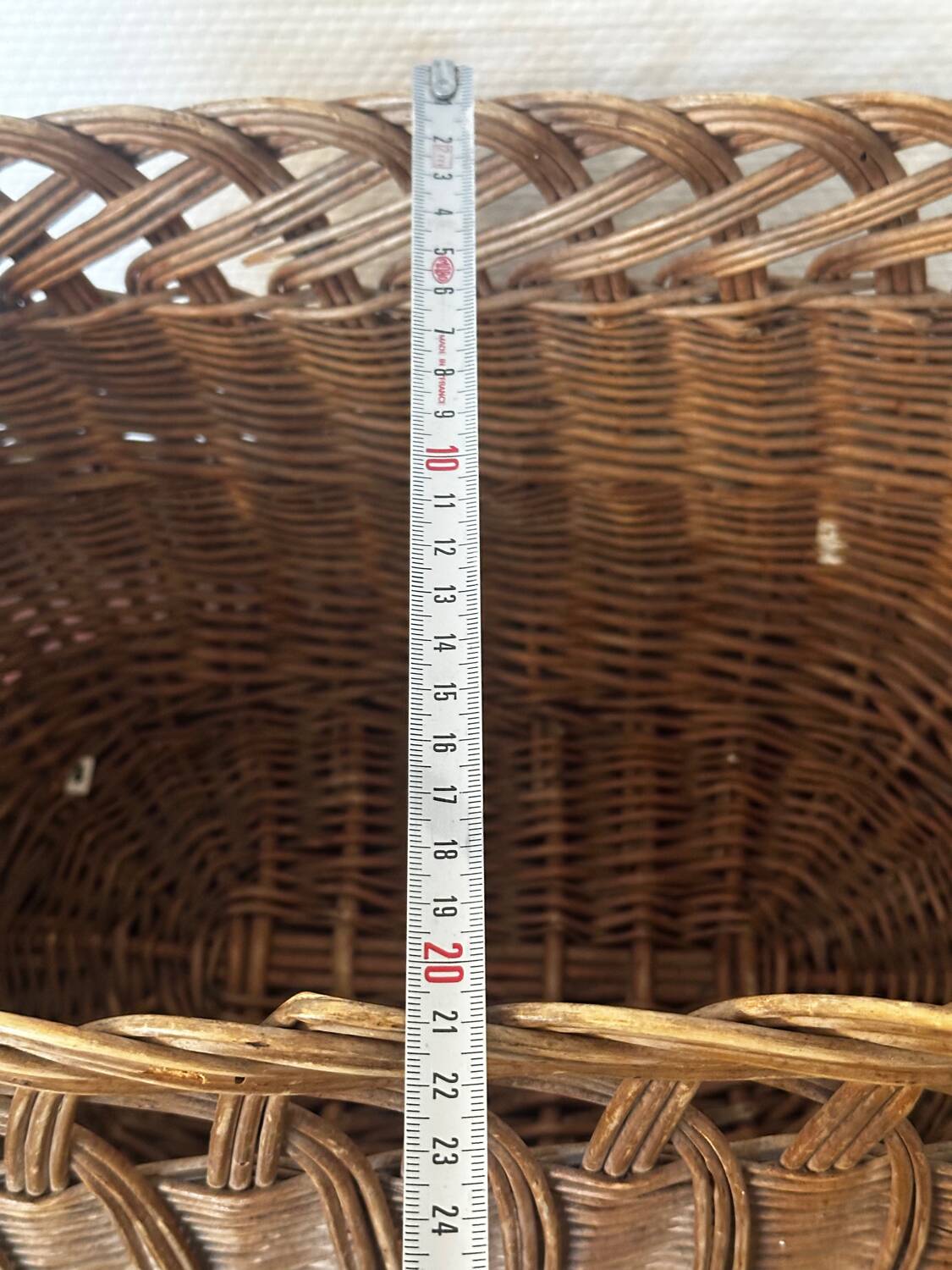 Vintage 1950s wicker basket