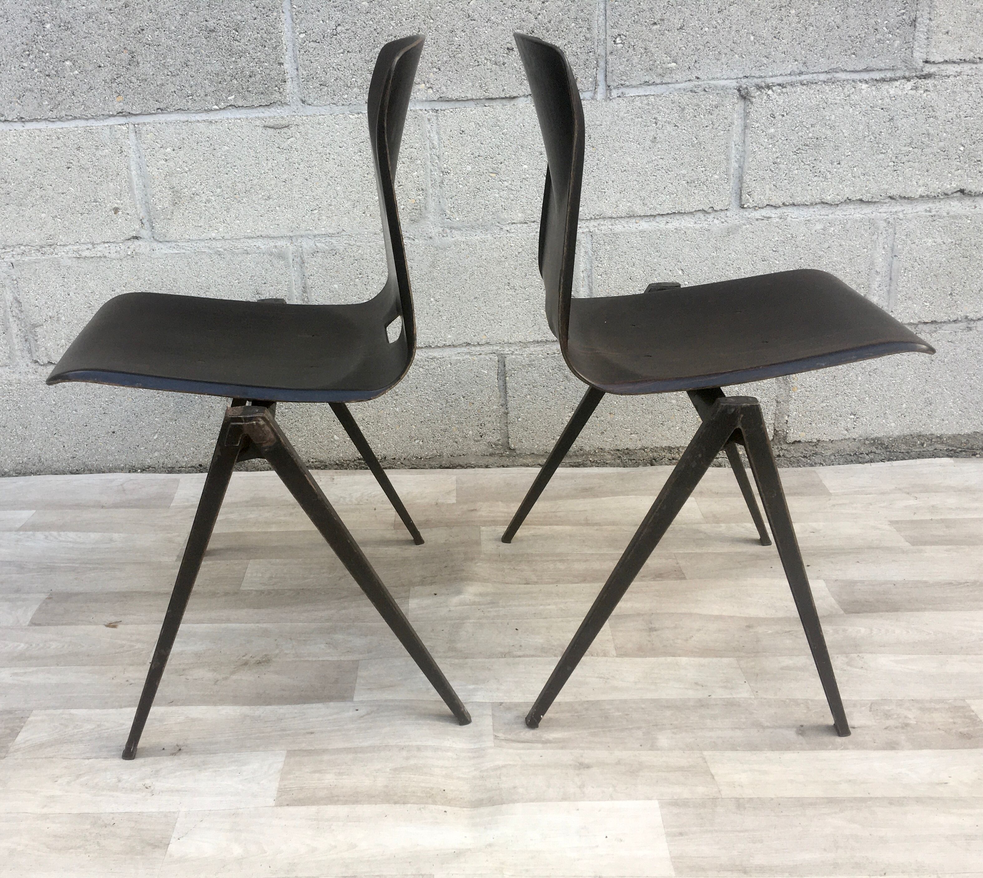 Chairs Galvanitas S22