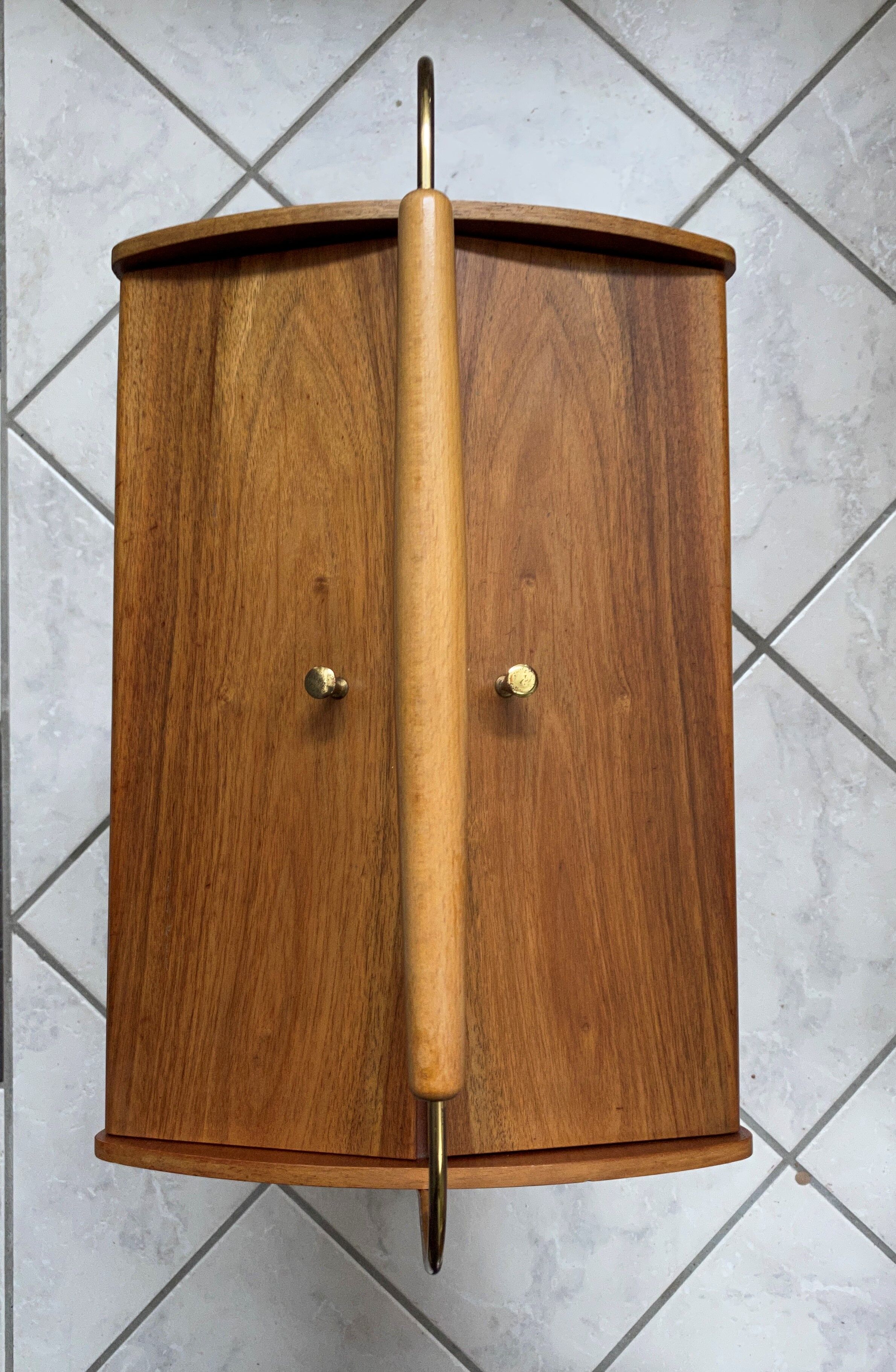 Sewing box on legs and wheels