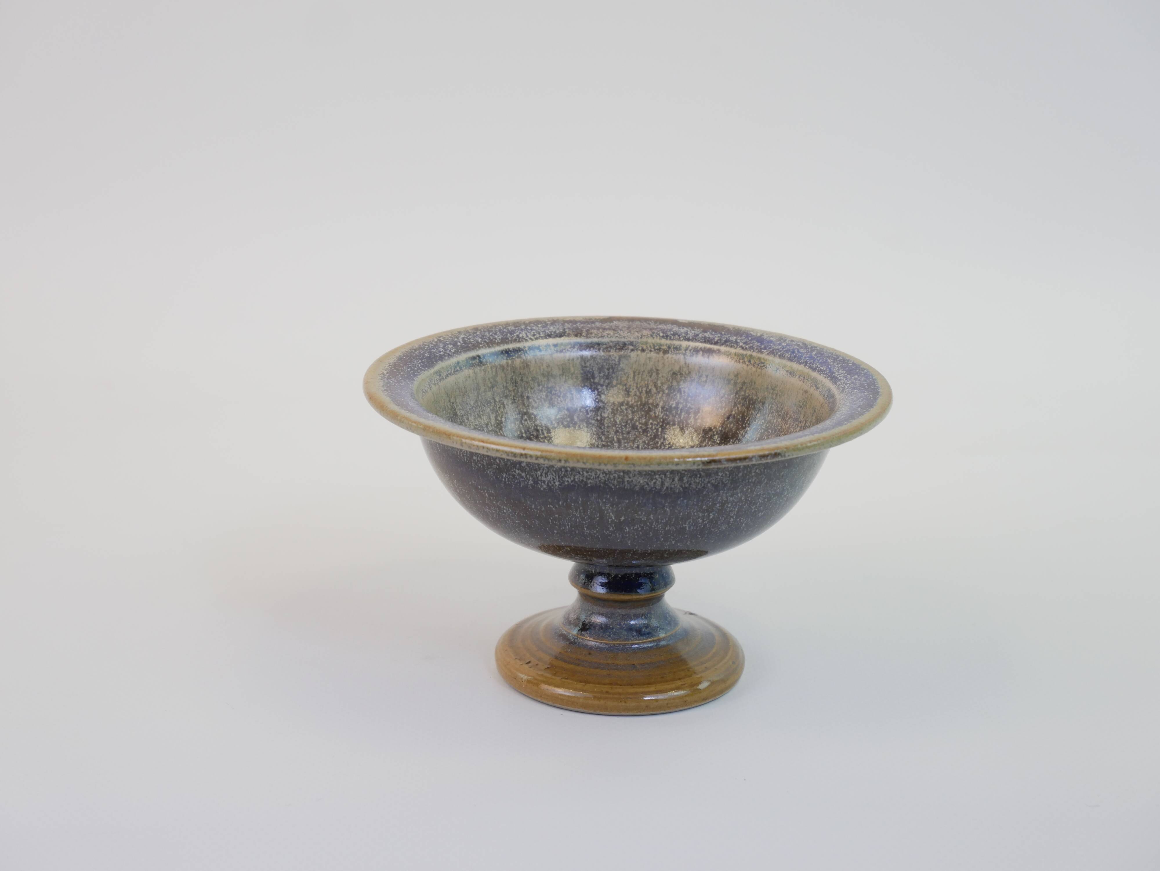 Small ceramic shower foot cup by Agny Chenonceau