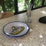 Hollow plate earthenware of Charolles