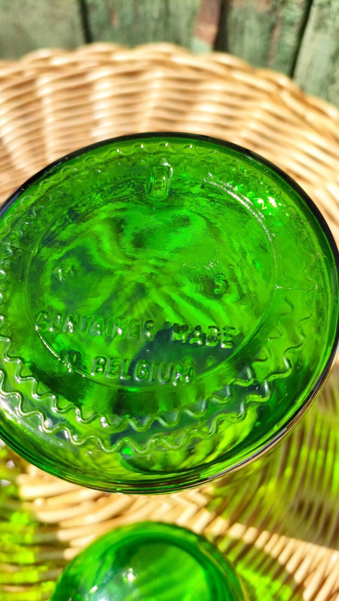Duo of pots and jars apothecary style in green glass.