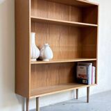 Vintage bookcase in oak