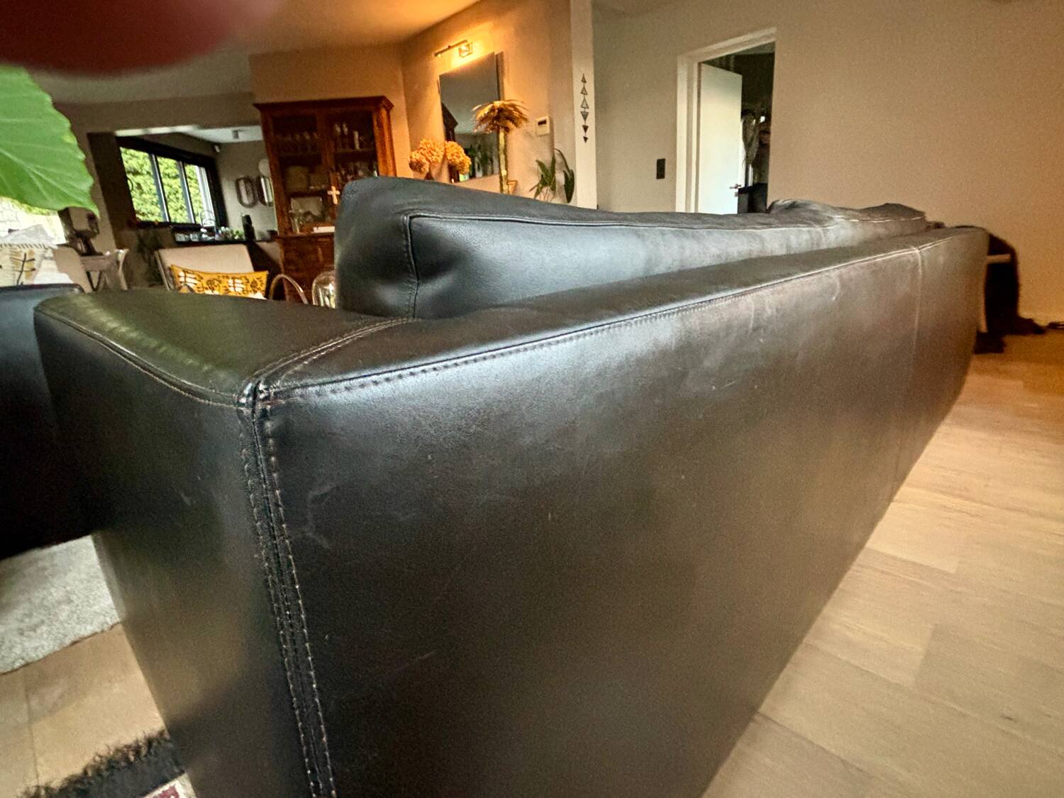 3-seater canapé in glazed calf leather