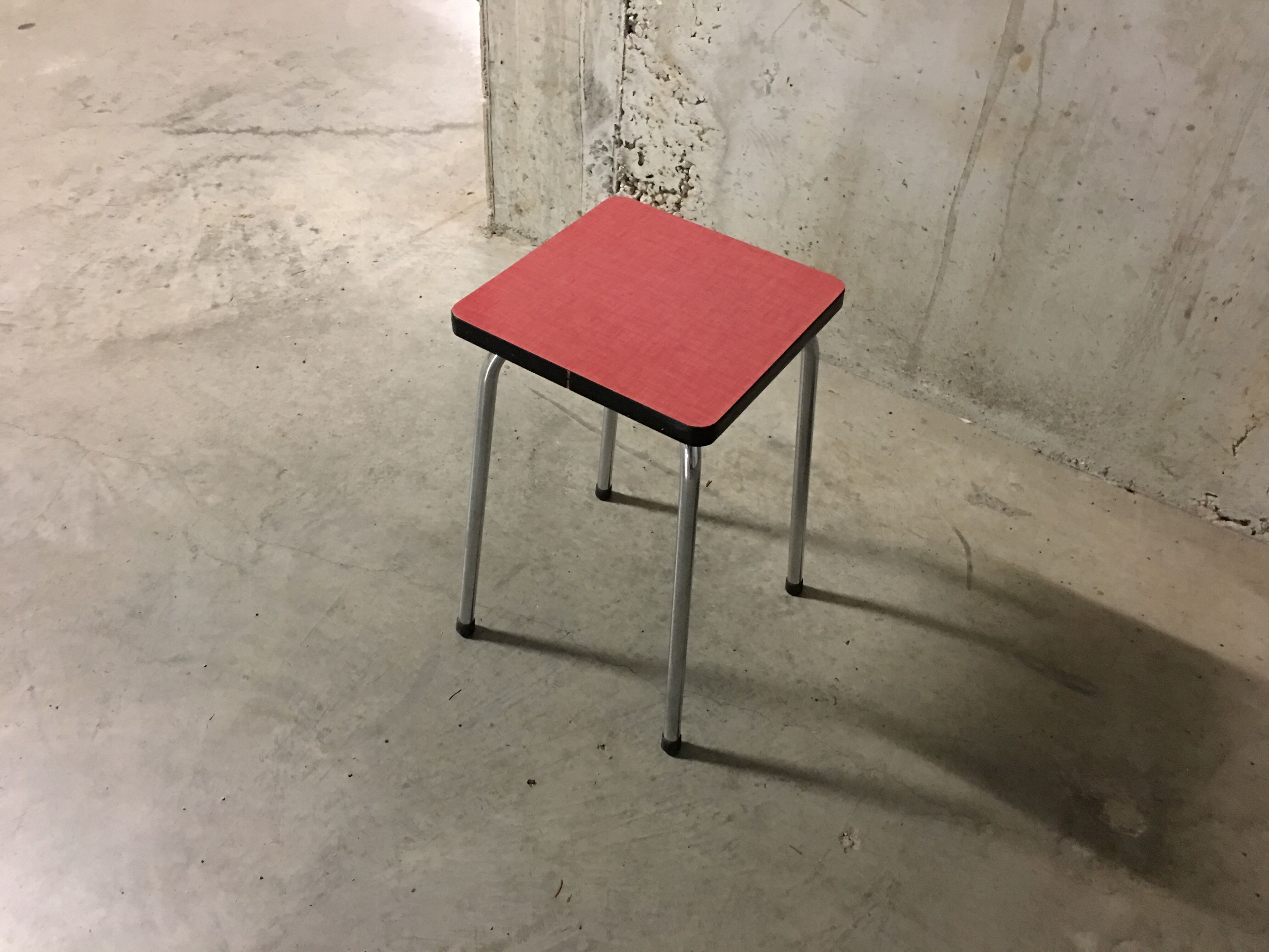 Stool in red formica 70s
