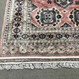 Handmade Pakistani wool rug