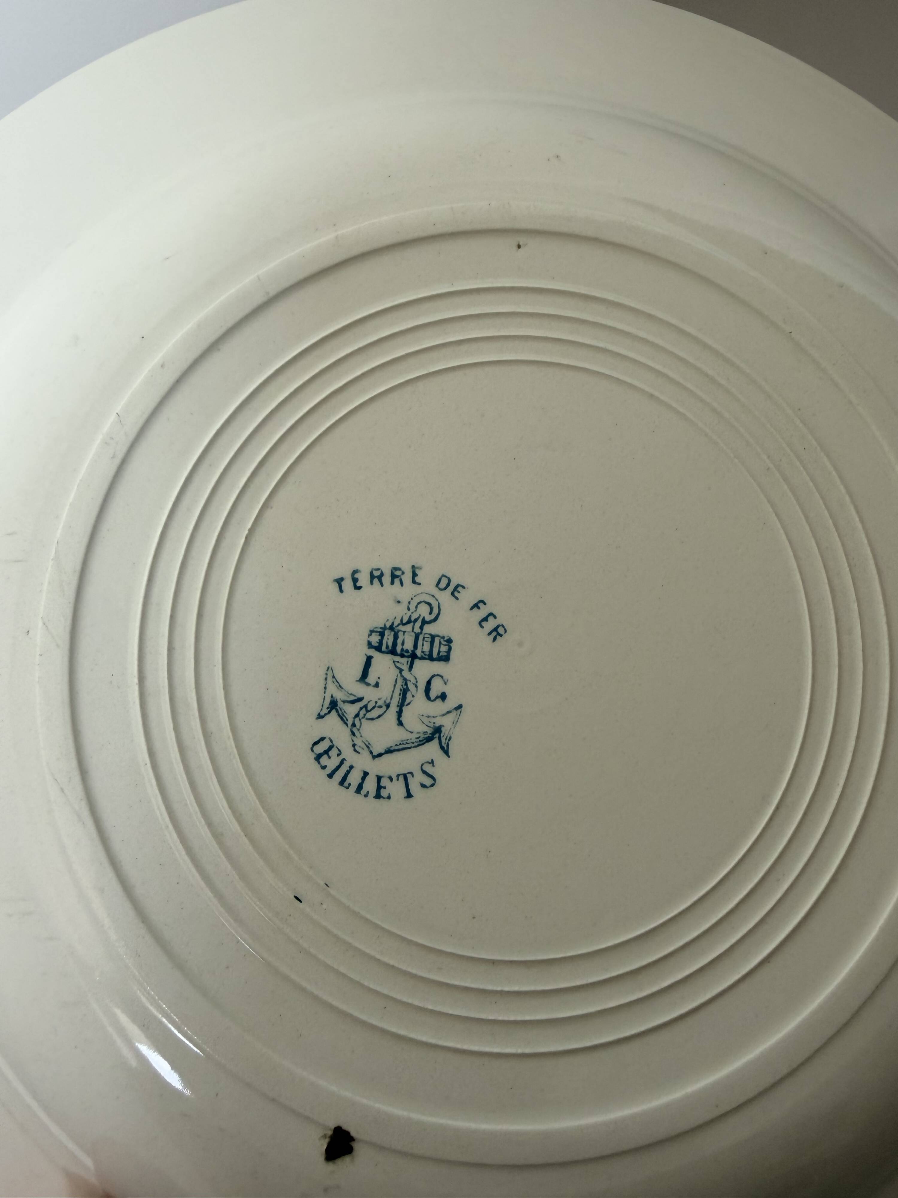 4 vintage deep plates in ironstone from L&G model Oeillets 220520