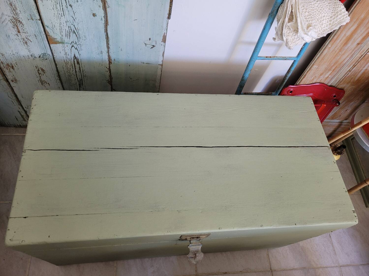 Coffre bois vintage