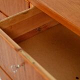 Scandinavian chest with double upper drawer