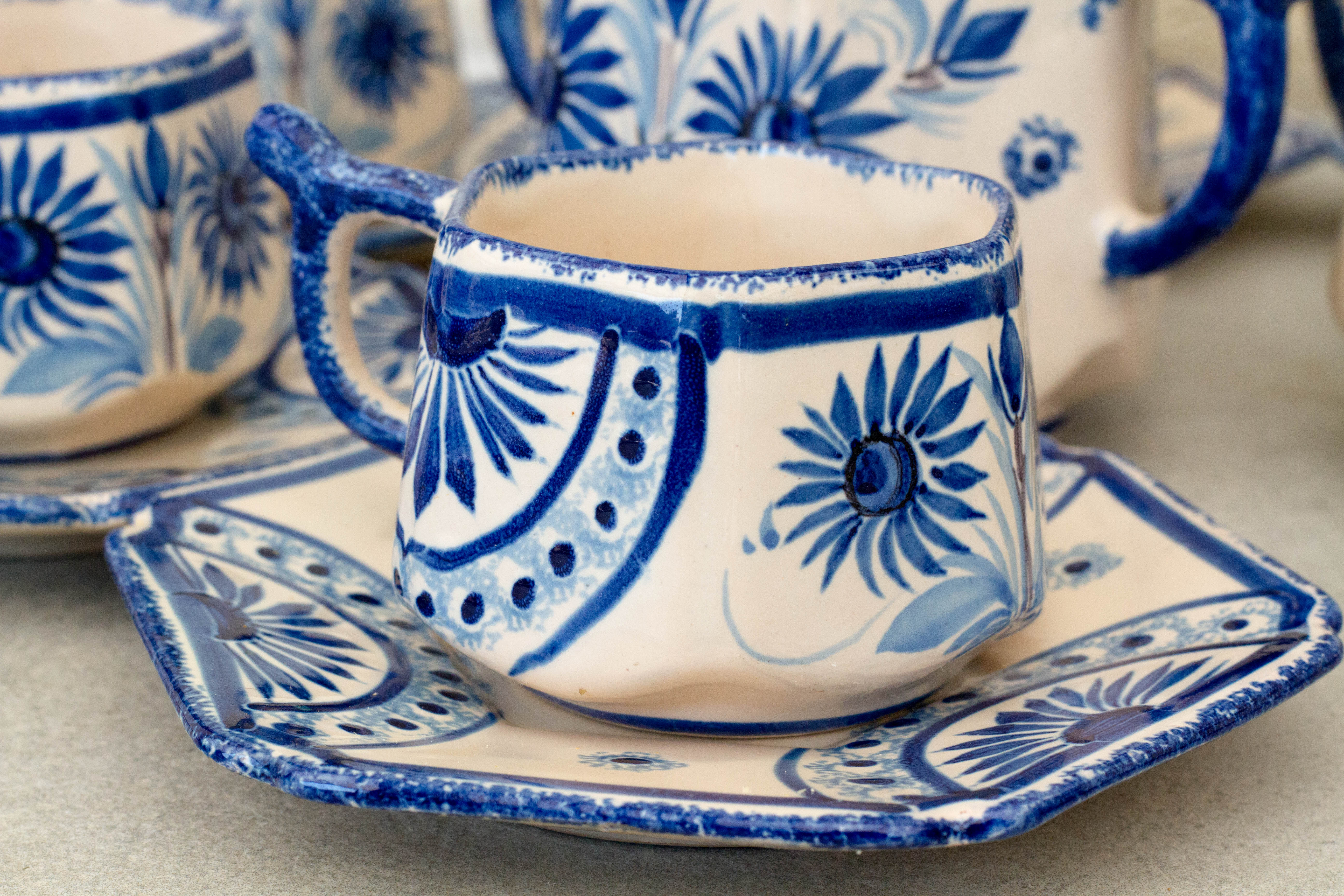 Quimper porcelain tea or coffee service signed Henriot from 76