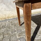 Collapsible farm table
