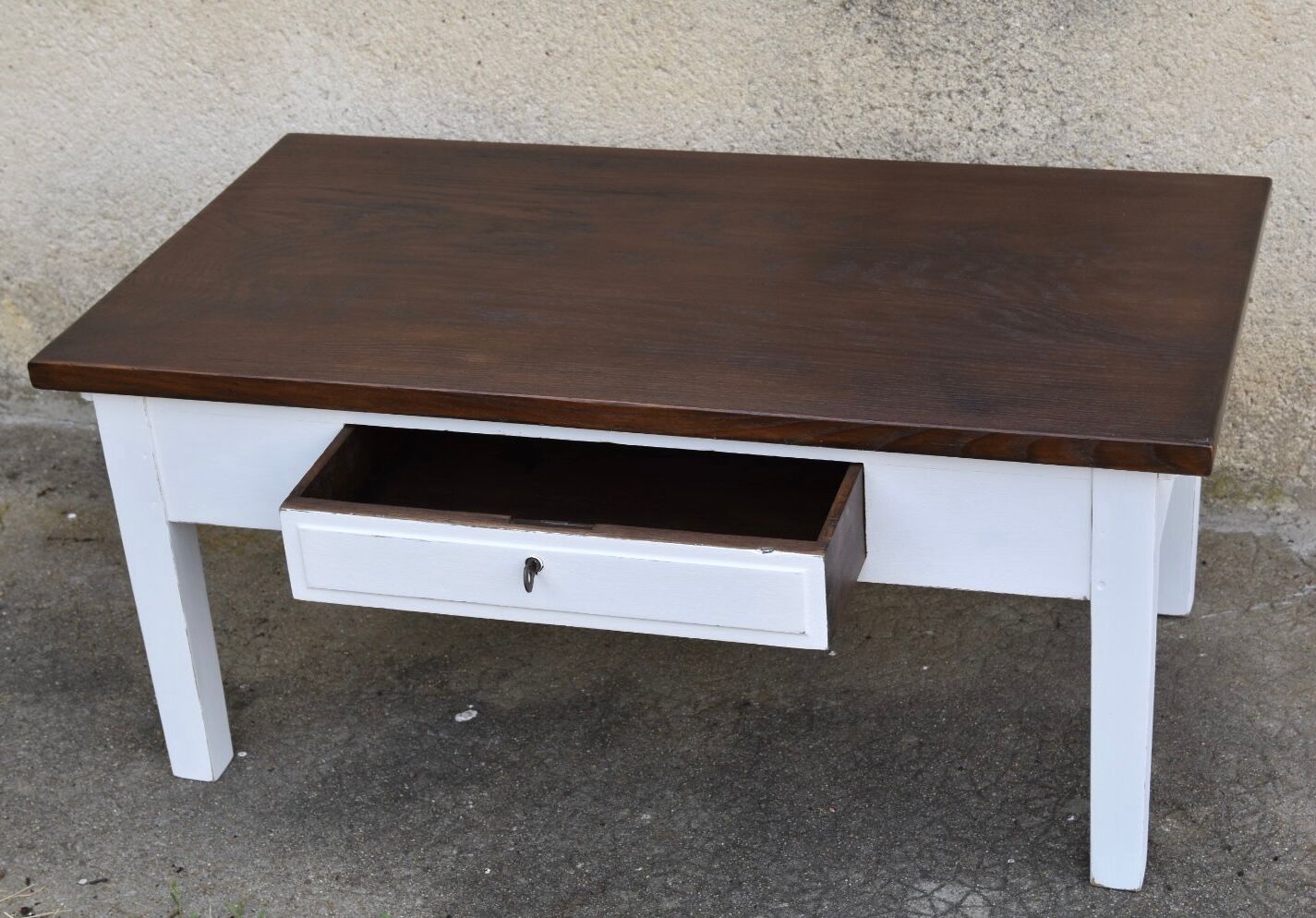 Coffee table countryside