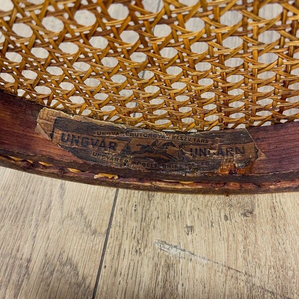 Paire de chaises bistrot cannées Mundus Ungvar Ungarn 1900