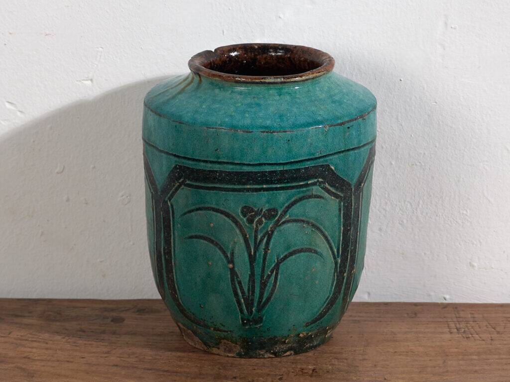 Ancient emerald green vase (c.1820) #20