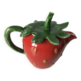 Strawberry-shaped slip teapot