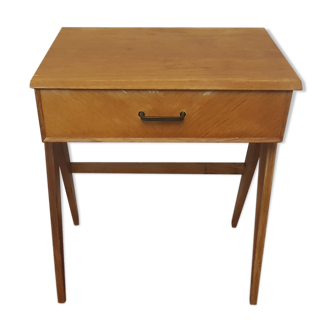 Small desk compass feet