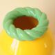 Paire de vases "bonbons" en céramique rose, jaune et vert