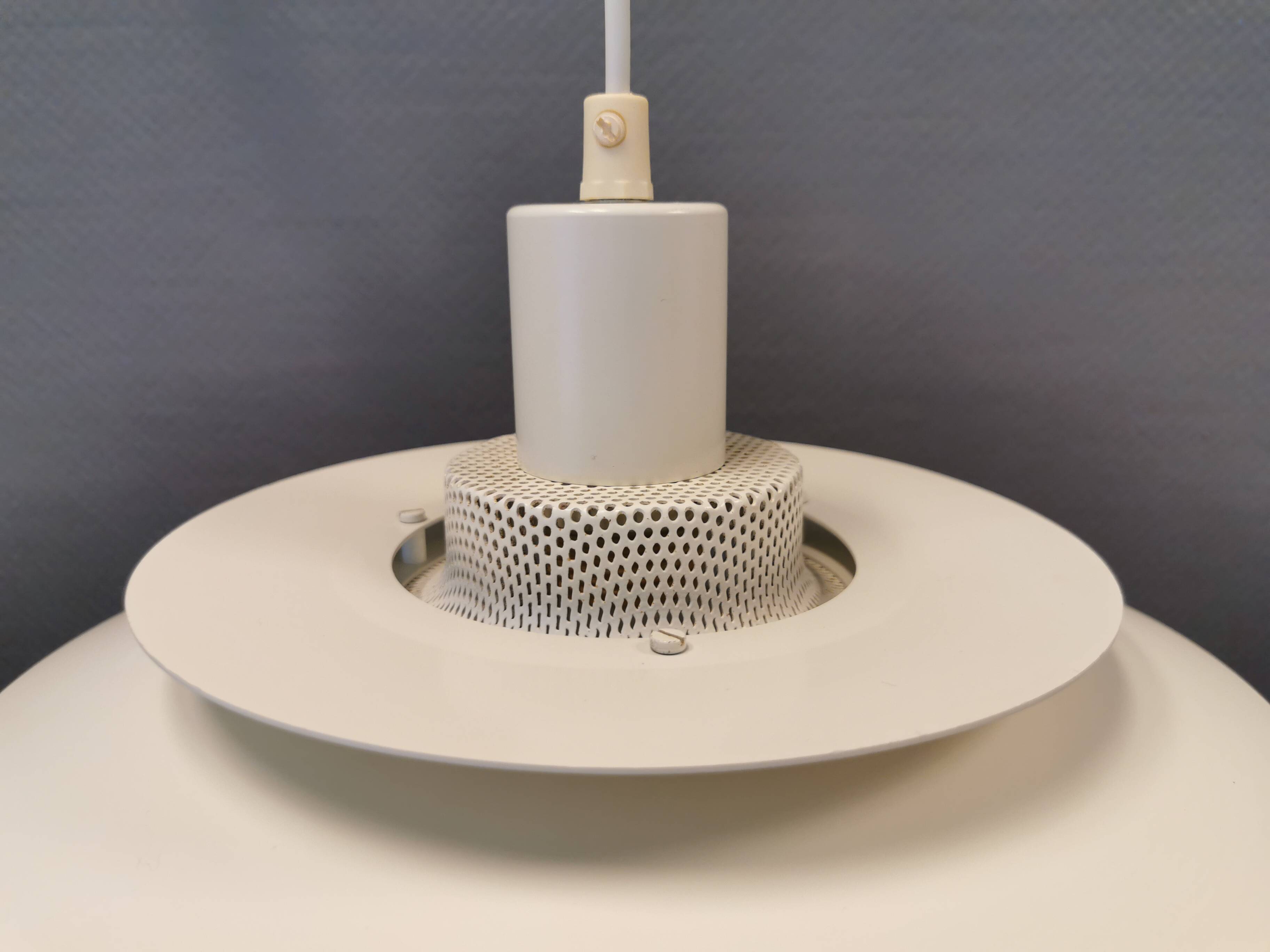 Jeka hanging lamp model 8031-P, in original white lacquer.