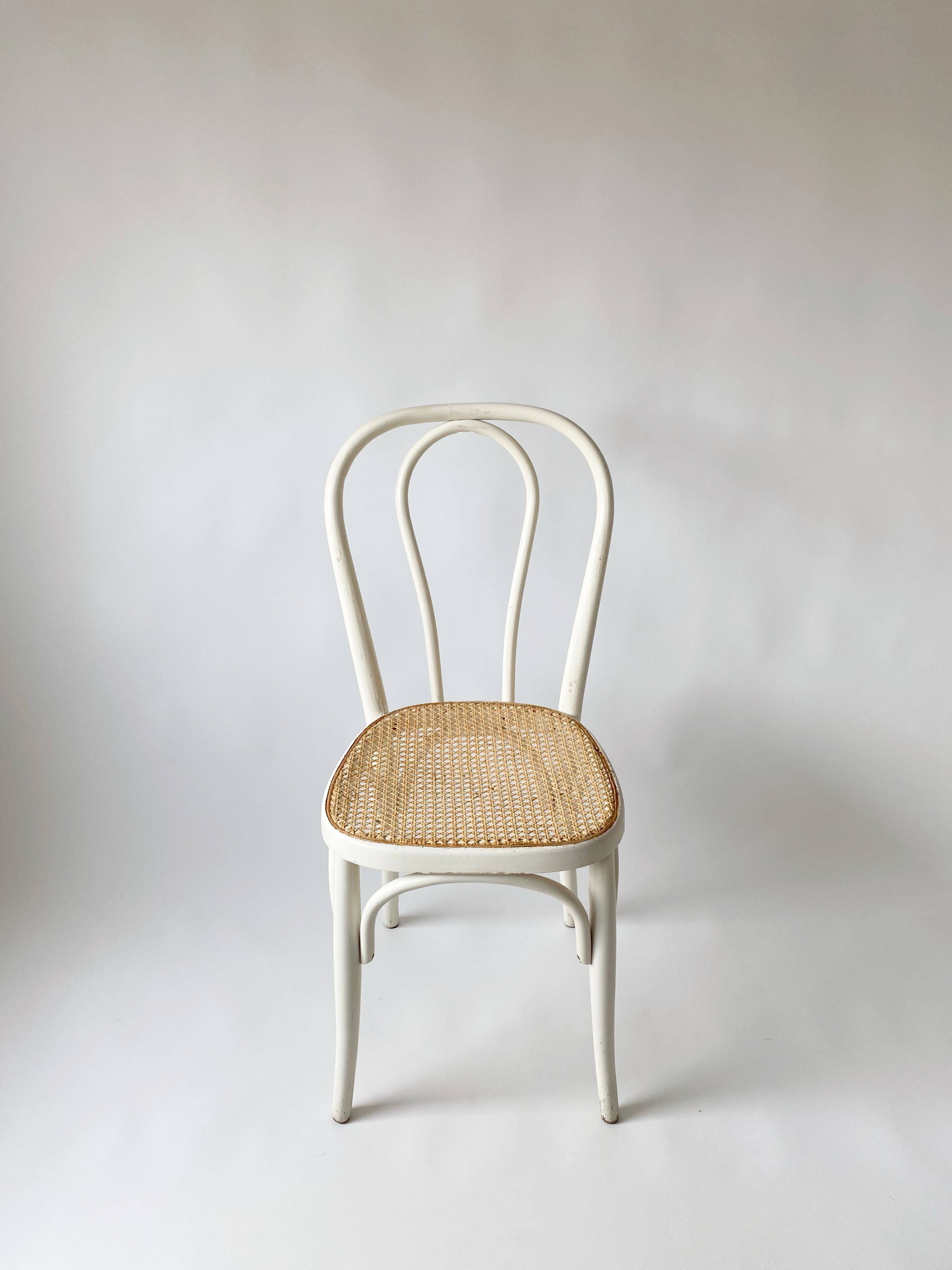 Canning bistro chair