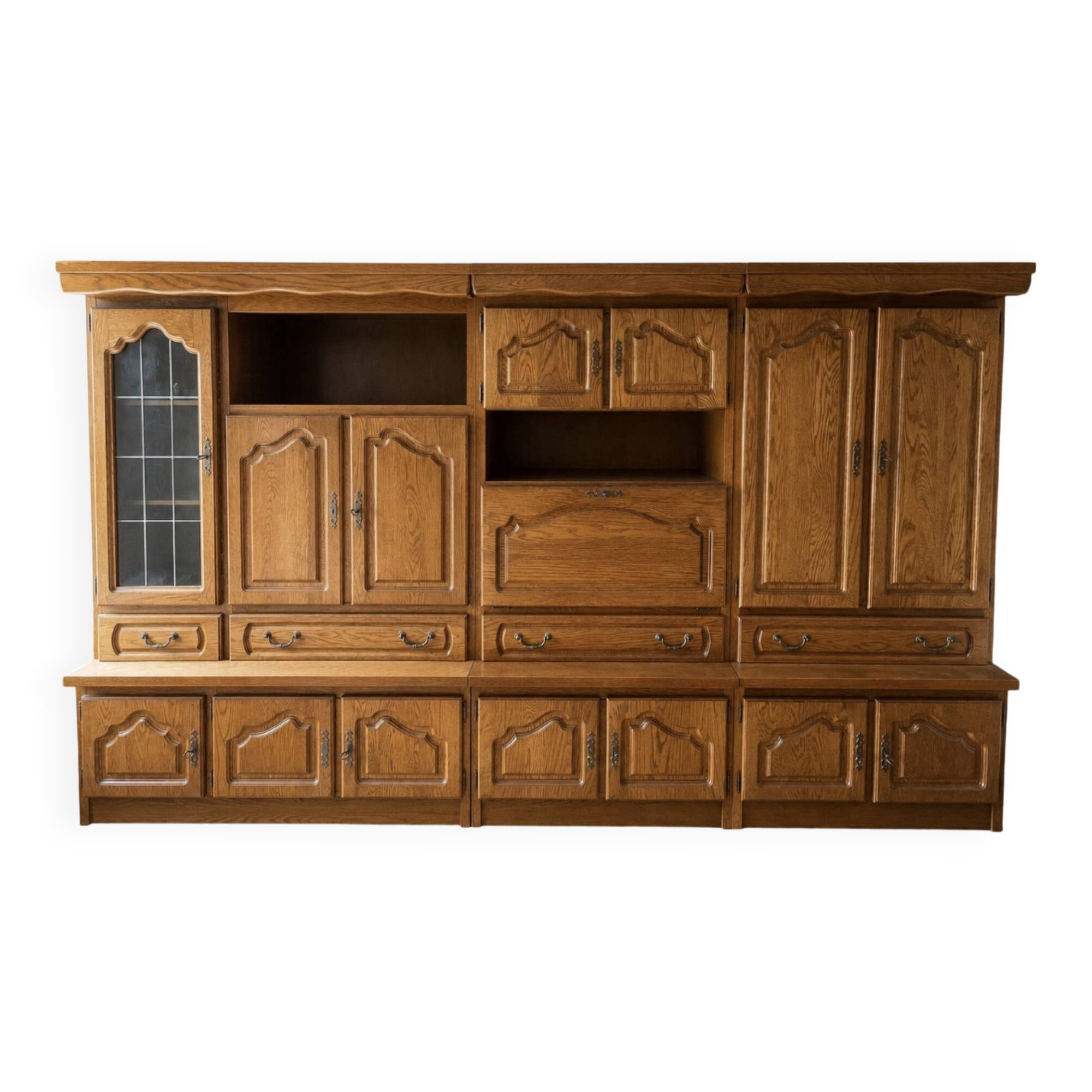 Vintage oak modular wall unit – 3 pieces with display cabinet
