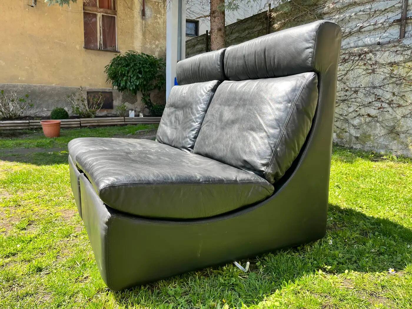 Paire de deux fauteuils modulaires en cuir noir de Walter Knoll, Allemagne, années 1970.