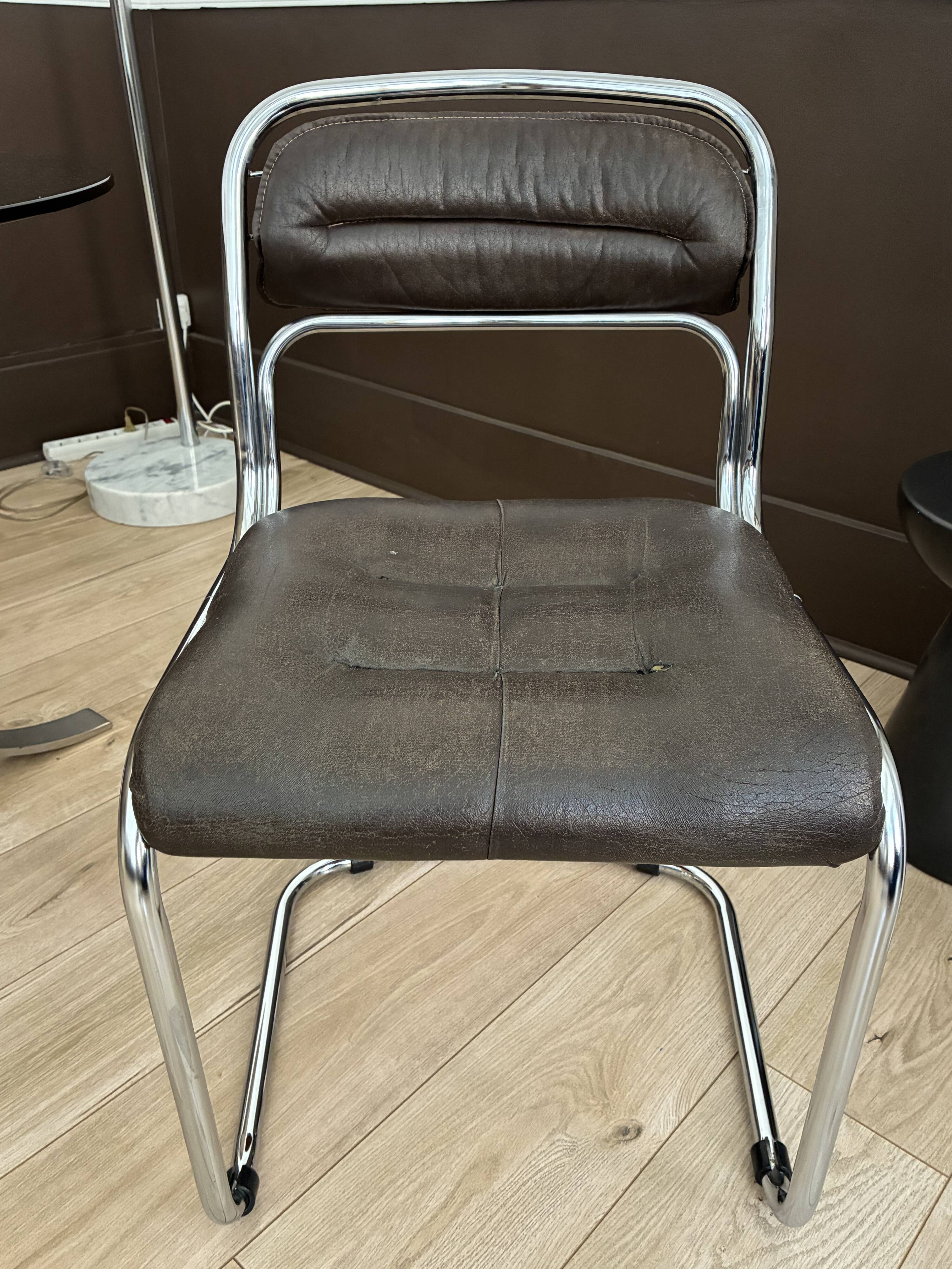 Set of 4 vintage 1970s chrome chairs – Rinaldi style