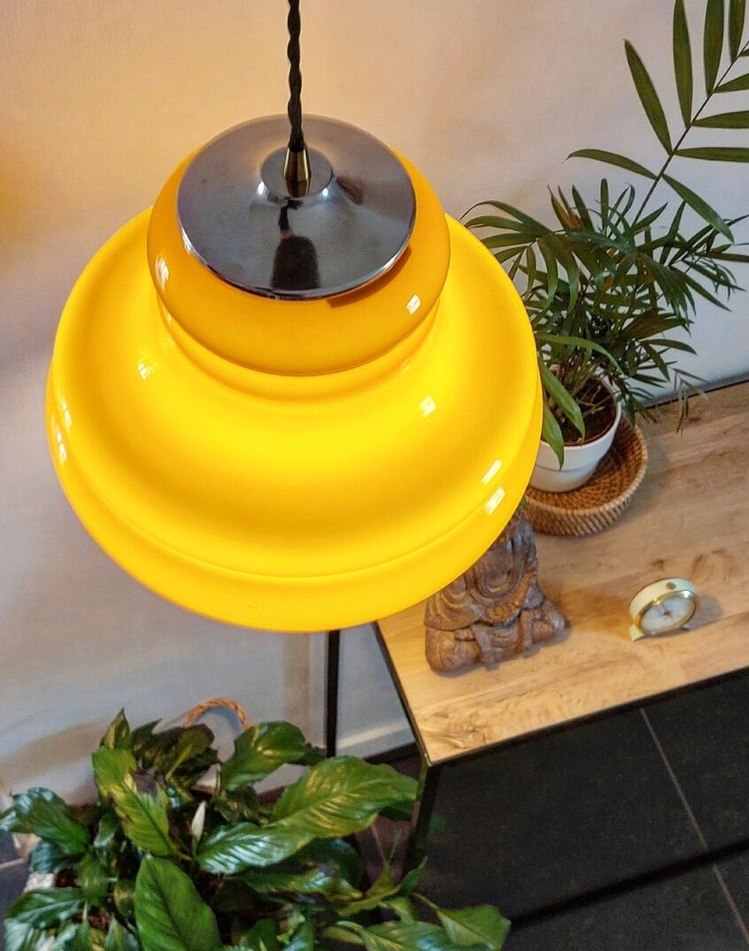 Vintage pendant lamp