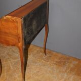 Bureau dos d'âne Louis XV en noyer XVIII siècle