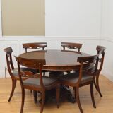 Fine early victorian centre table dining table