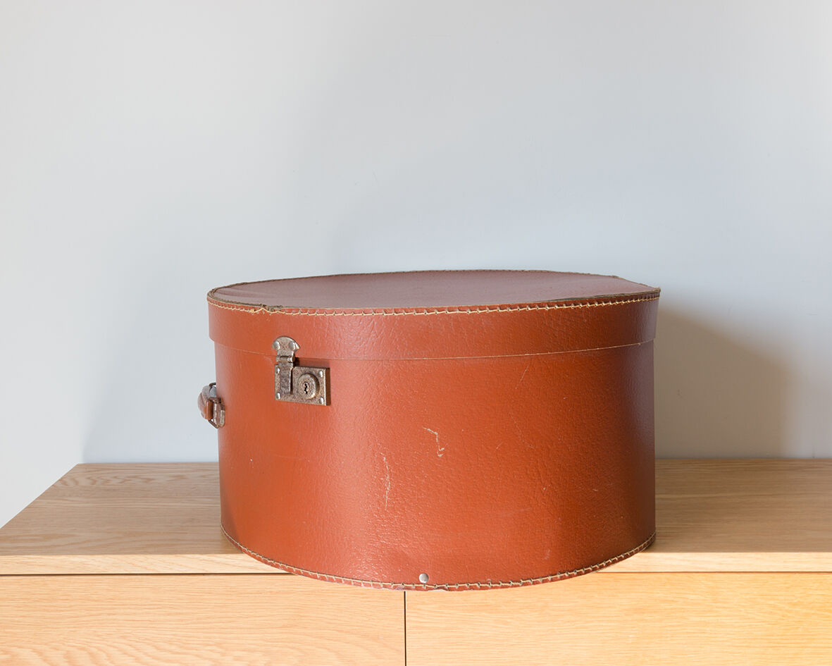 Hat box 44 cm