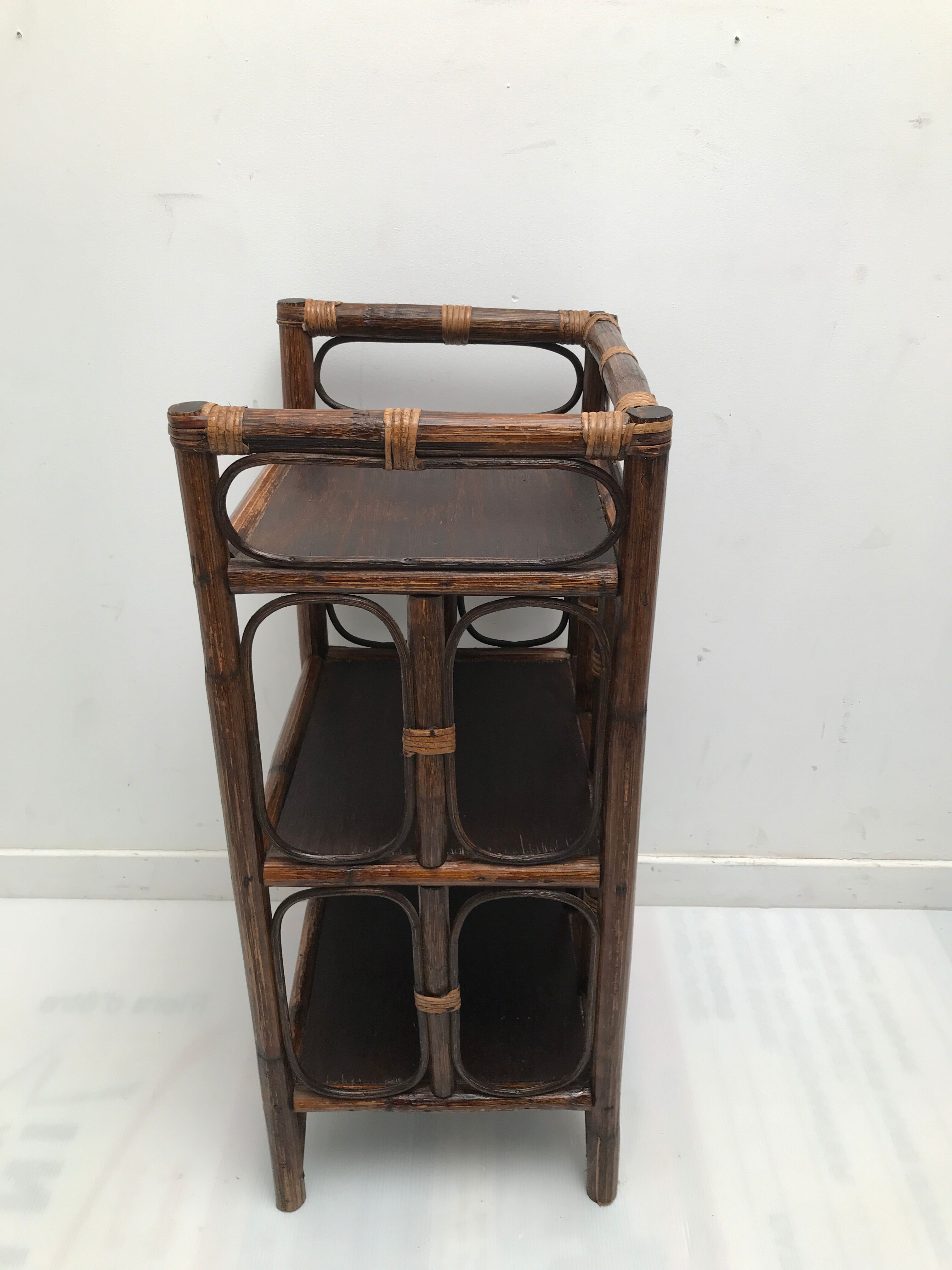 Vintage 60s-70s wicker rattan