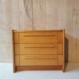 Pine chest of drawers