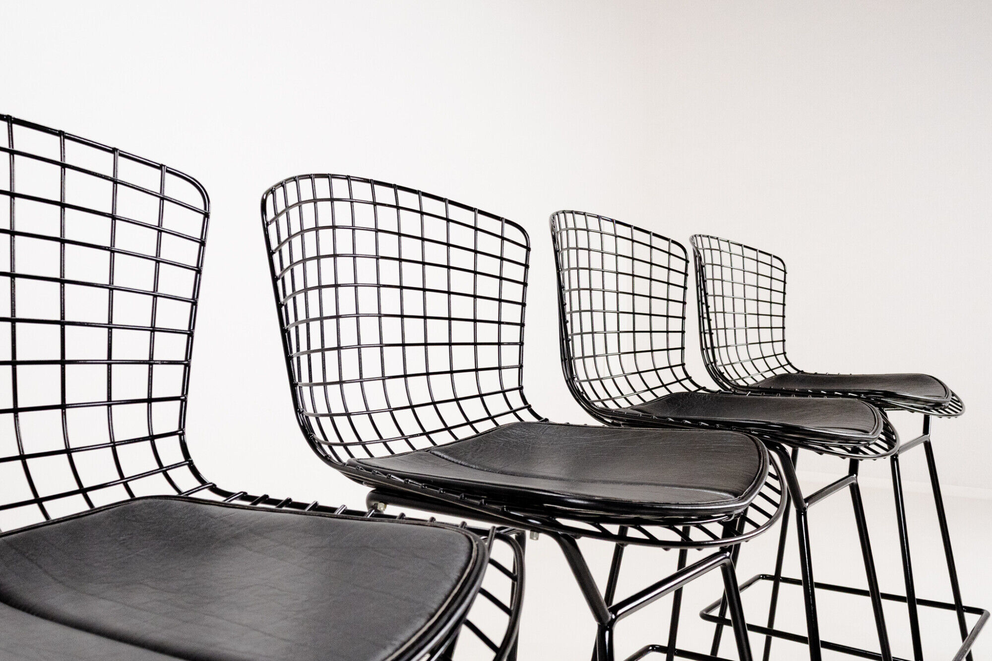 Set of 4 barstools by Harry Bertoia for Knoll, 1980