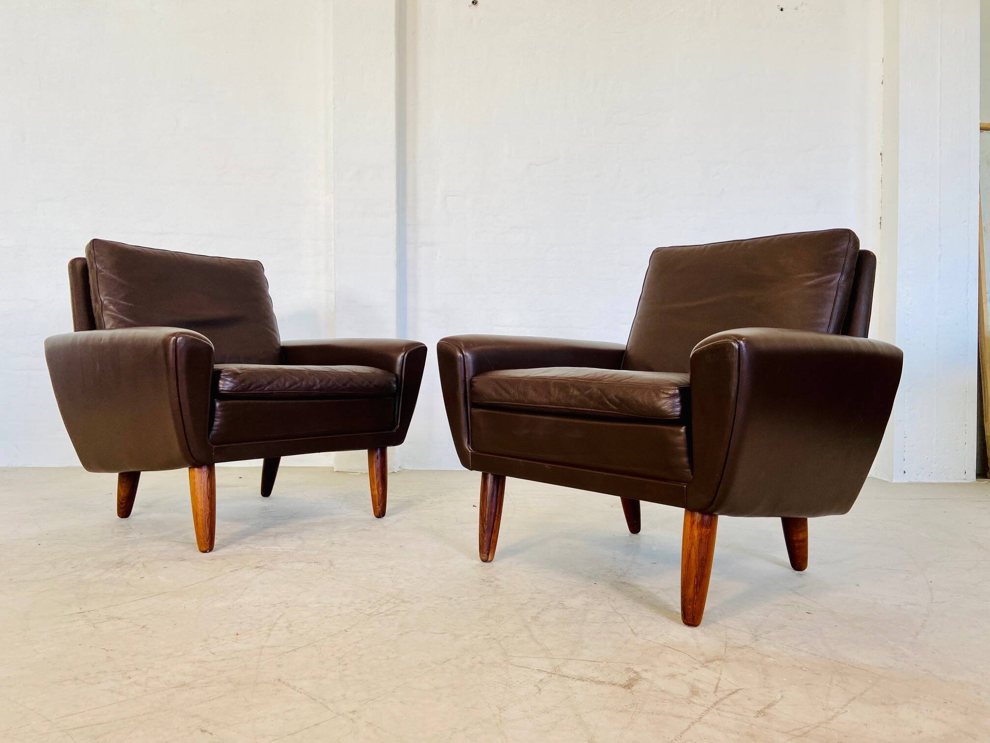 Vintage retro danish mid-century g. thams club chairs in coco brown leather