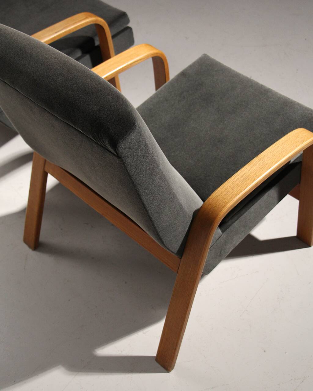 Paire de fauteuil Steiner ARP