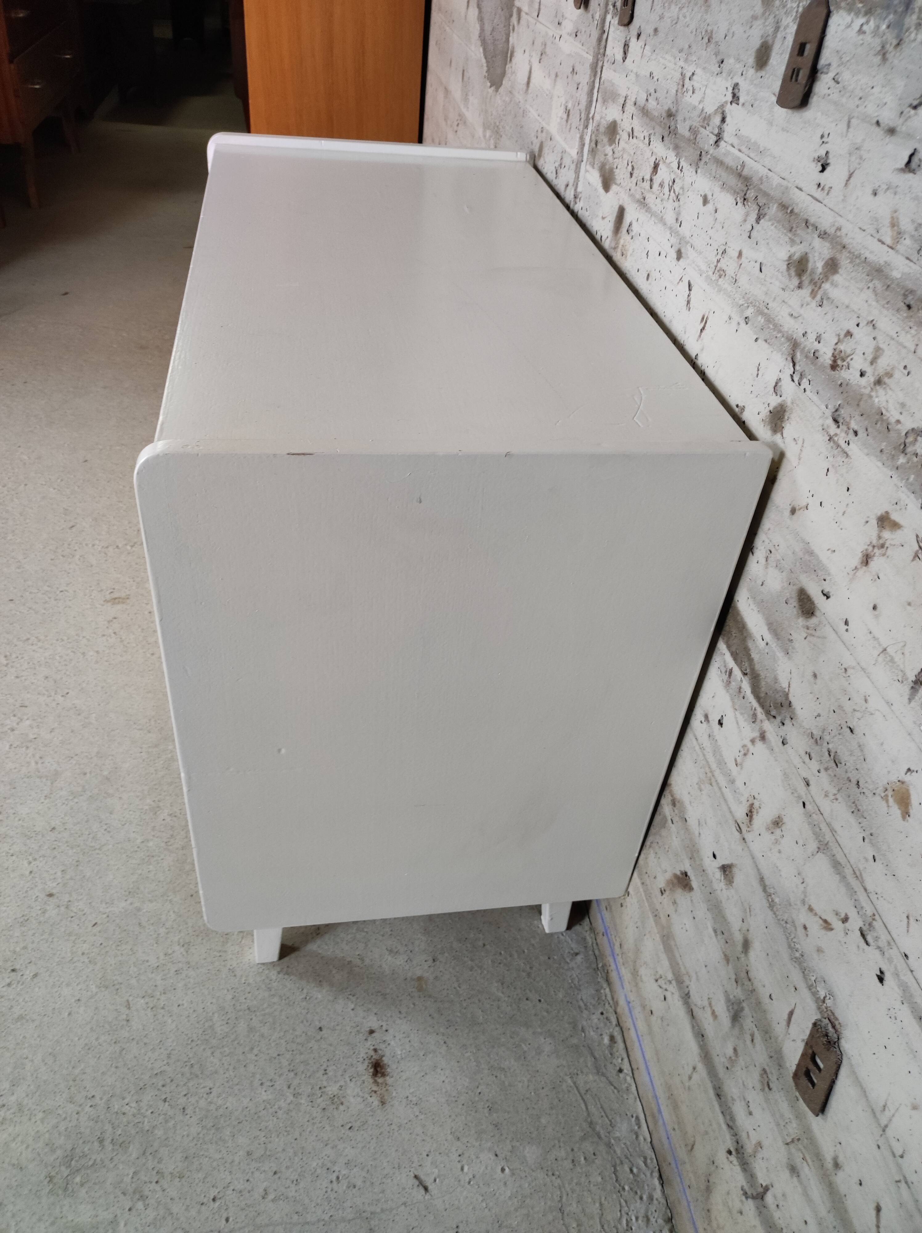 Commode vintage blanche