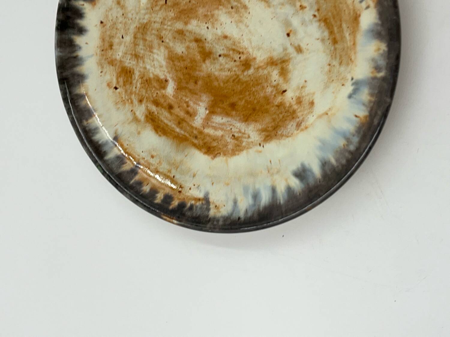 Red earthenware dessert plate