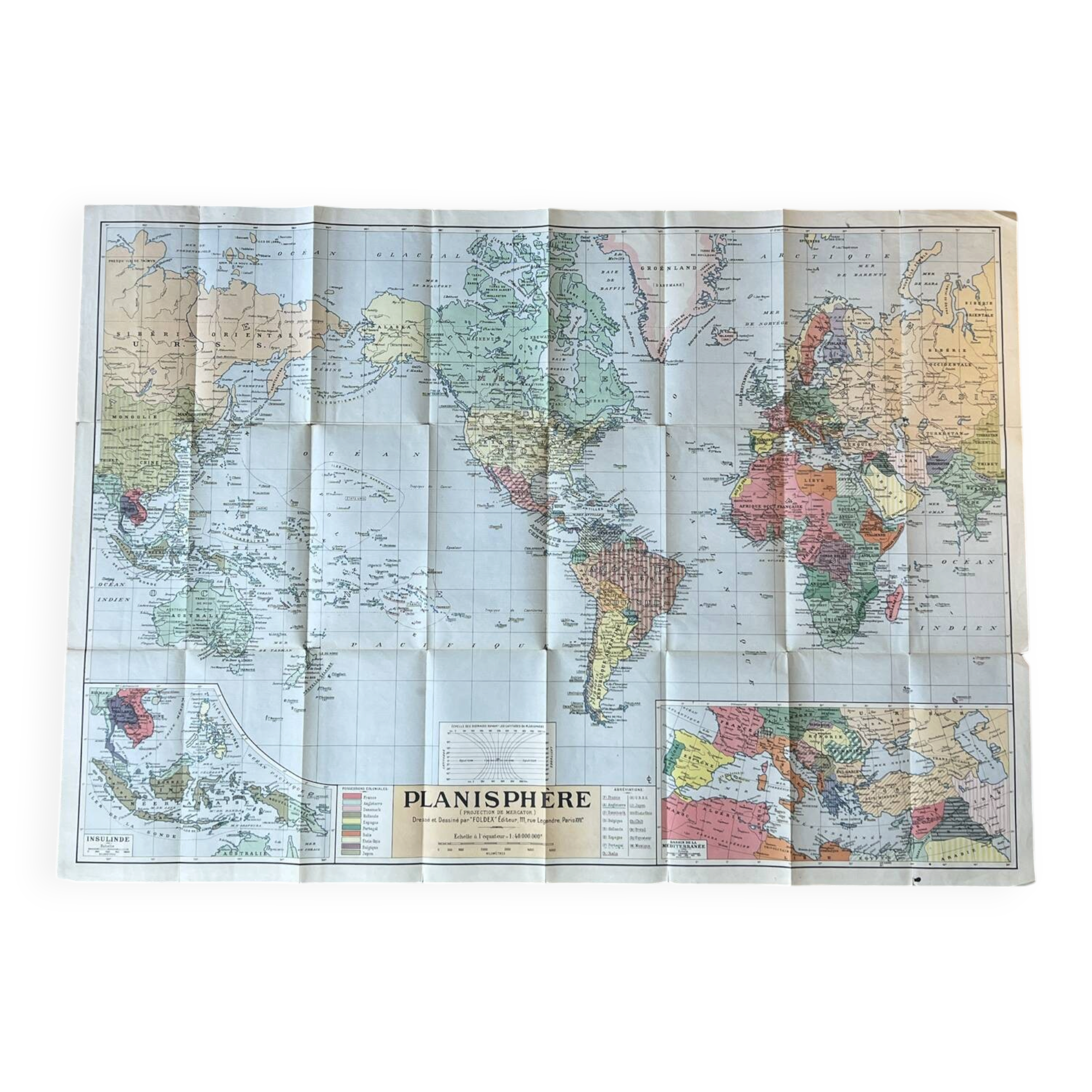 Tres grande planisphère Foldex - carte du monde en couleurs 104x74cm