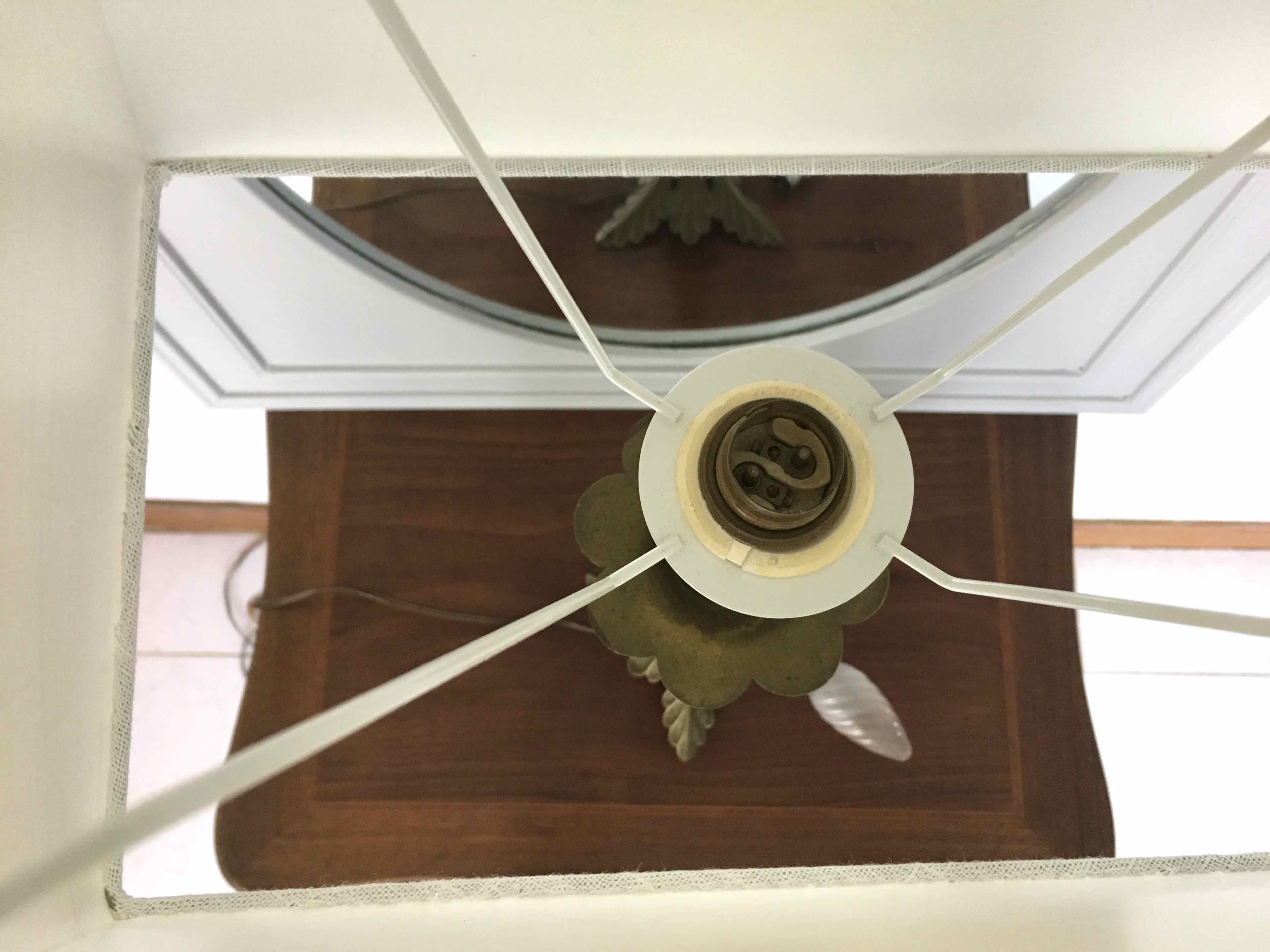 High-footed brass lamp