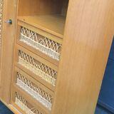 Convenient wardrobe in wood and rattan