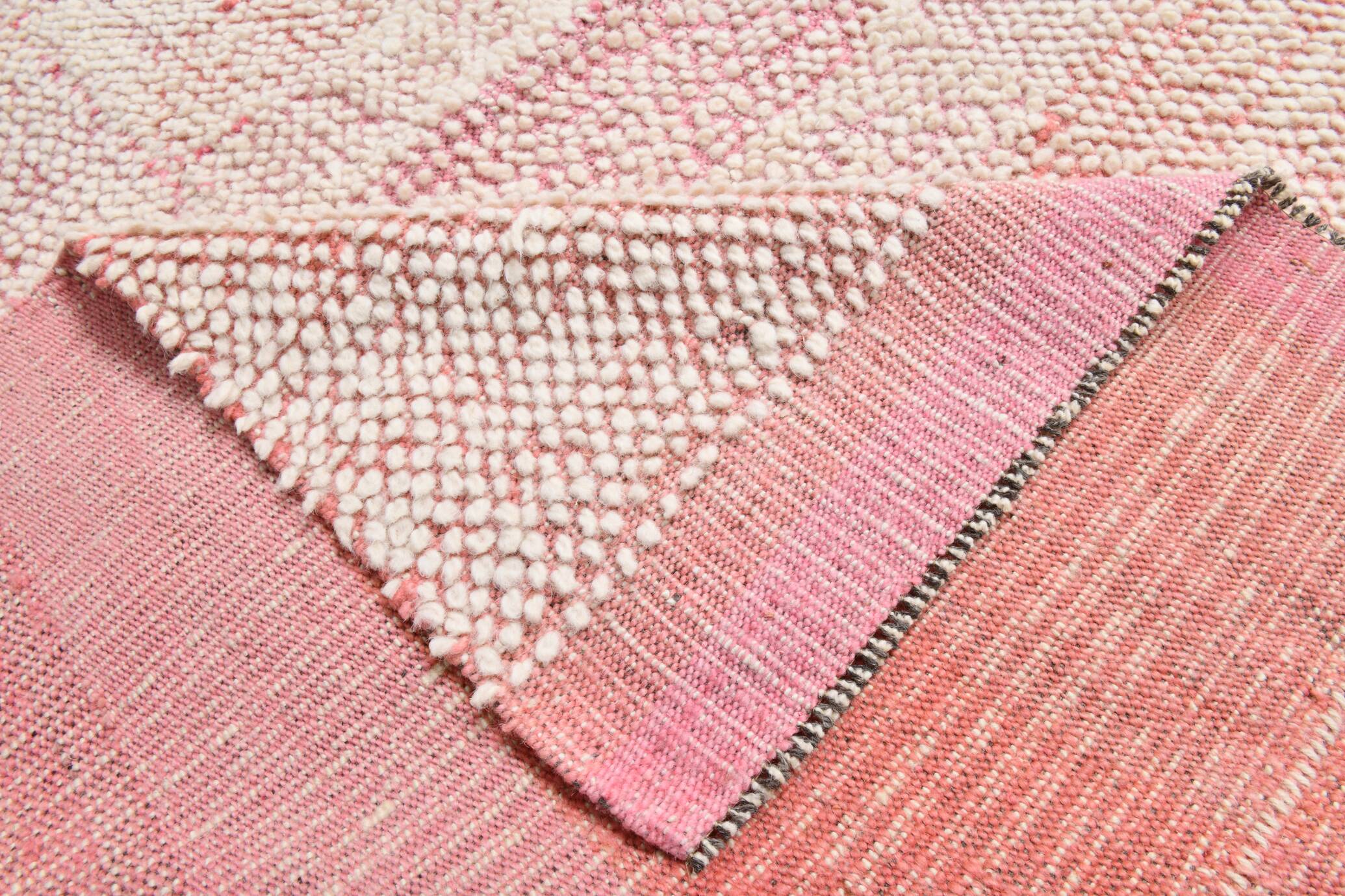 Oversize Pink Kilim Rug, 265x322Cm