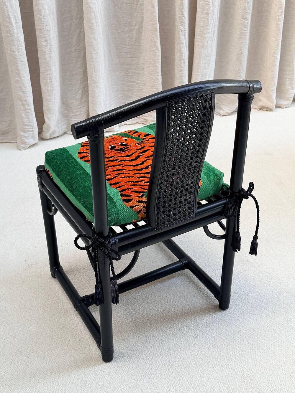 Gasparucci Italo office set / Jokhang Tiger velvet, designed by J. Hartig, Schumacher