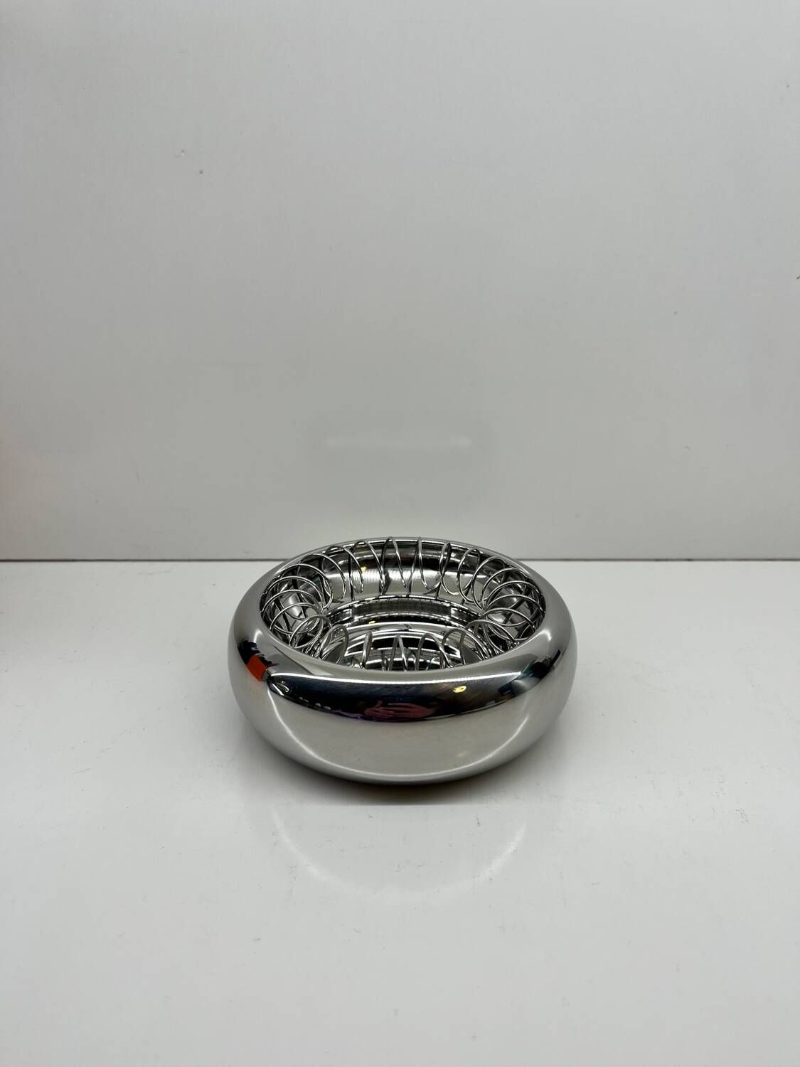 Alessi – Spiral Ø12 cm – Achille Castiglioni – Ashtray – Polished stainless steel