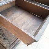 Renaissance oak library buffet from the 19th century.