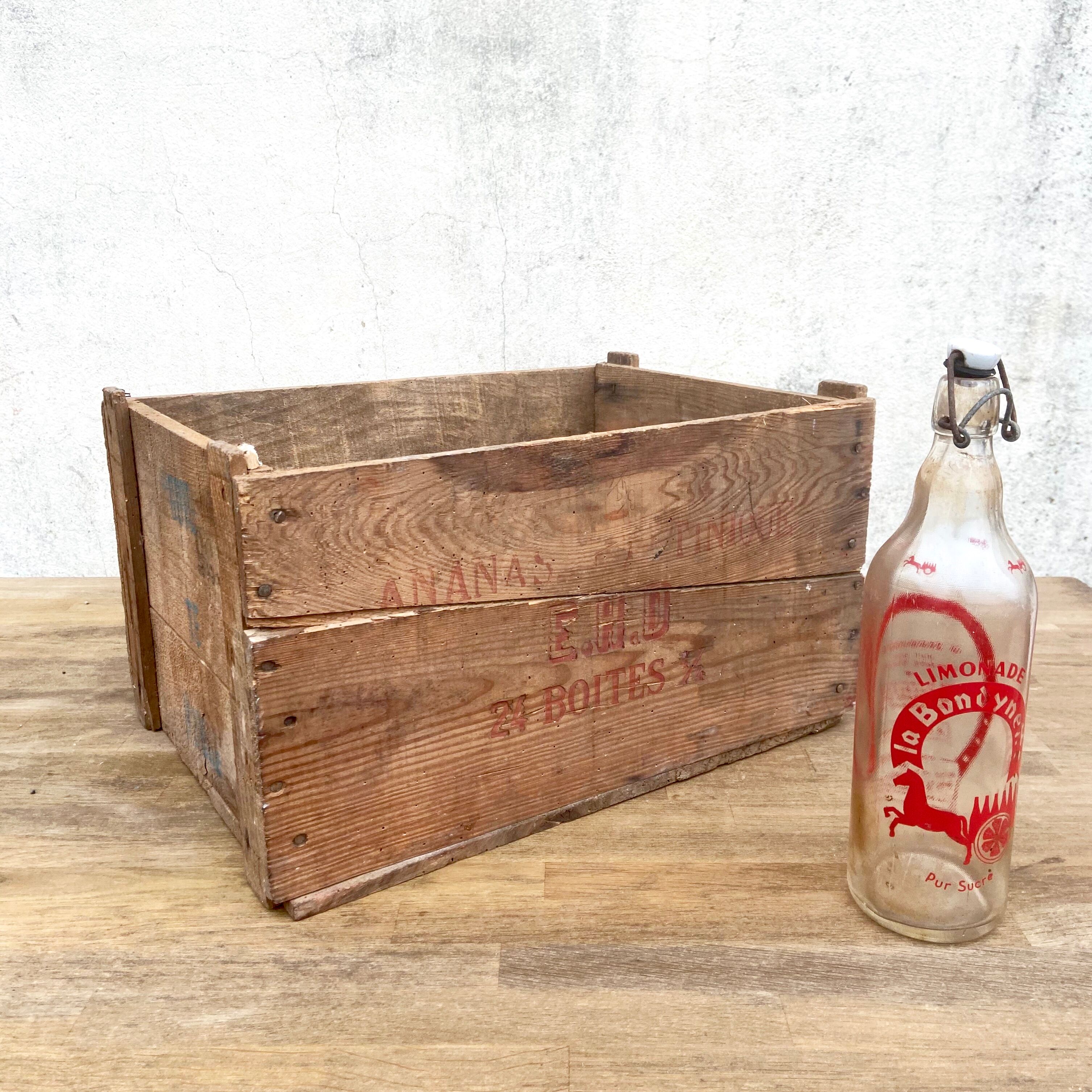 Locker Box Vintage wooden box - Pineapple Martinique - Fort de France