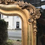 Mirror with a golden leaf pediment, 151x90cm